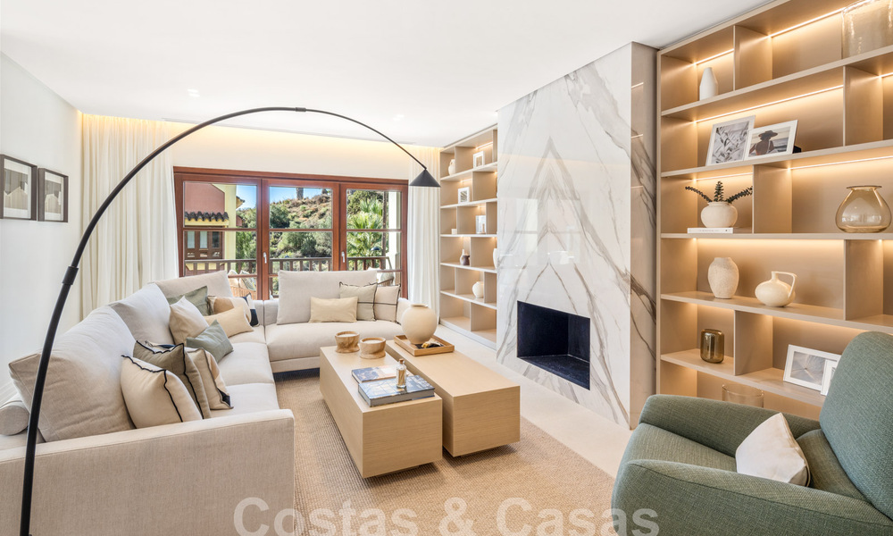 Maison méditerranéenne luxueusement rénovée à vendre dans un quartier résidentiel fermé exclusif sur le Golden Mile de Marbella 62733
