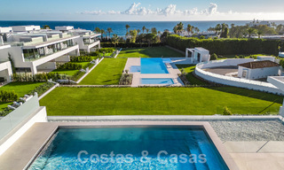 Revente! Villas de luxe prêtes à emménager, à vendre dans un nouveau complexe innovant composé de 12 villas sophistiquées avec vue sur la mer, sur le Golden Mile de Marbella 62652 