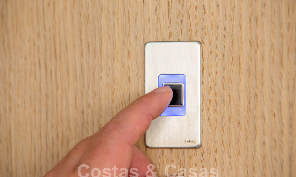 Villas de luxe prêtes à emménager, à vendre dans un nouveau complexe innovant composé de 12 villas sophistiquées avec vue sur la mer, sur le Golden Mile de Marbella 62674