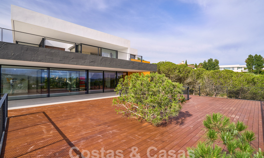 Villa design à l'architecture avant-gardiste à vendre dans une zone verte de Sotogrande, Costa del Sol 62861