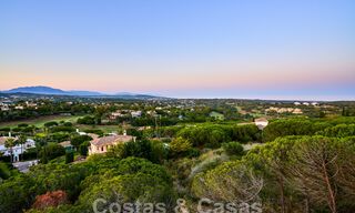 Villa design à l'architecture avant-gardiste à vendre dans une zone verte de Sotogrande, Costa del Sol 62872 