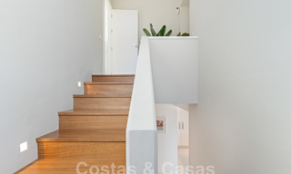 Villa de luxe moderne à vendre avec architecture méditerranéenne contemporaine située á Nueva Andalucia, Marbella 63006 