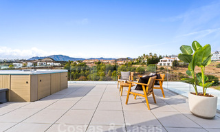 Villa moderne de luxe, prête à être emménagée, à vendre dans un complexe golfique protégé sur le nouveau Golden Mile, Marbella - Estepona 62903 