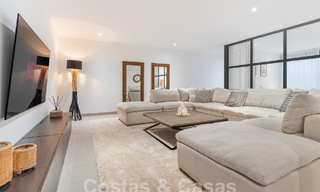 Villa moderne de luxe, prête à être emménagée, à vendre dans un complexe golfique protégé sur le nouveau Golden Mile, Marbella - Estepona 62924 