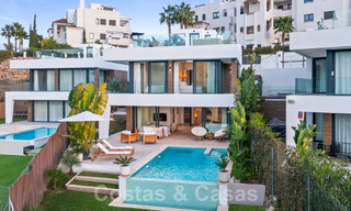 Villa moderne de luxe, prête à être emménagée, à vendre dans un complexe golfique protégé sur le nouveau Golden Mile, Marbella - Estepona 62926 