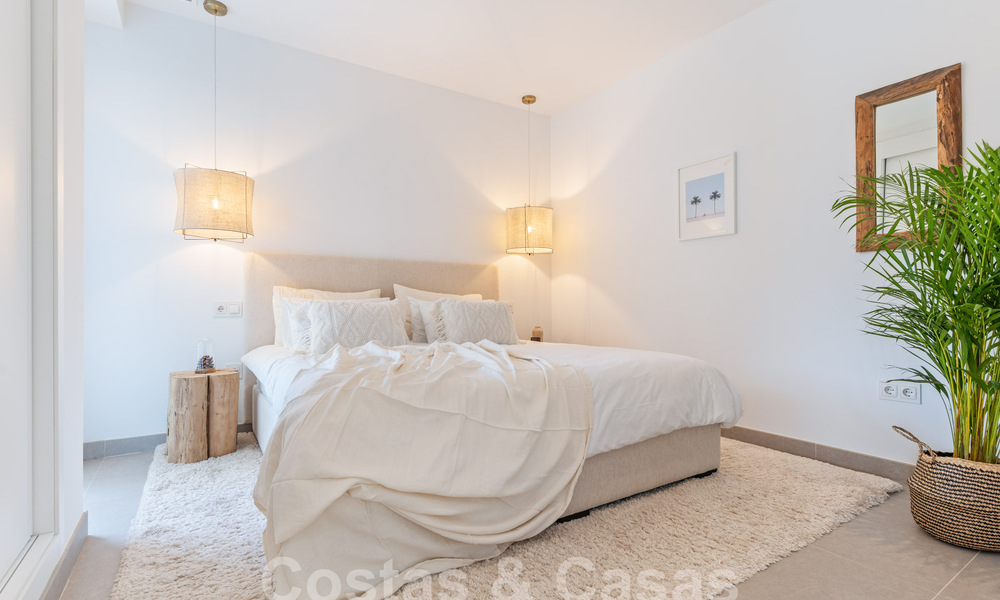 Villa moderne de luxe, prête à être emménagée, à vendre dans un complexe golfique protégé sur le nouveau Golden Mile, Marbella - Estepona 62931