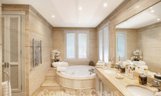 Spacieux et luxueux penthouse de 4 chambres à vendre dans un complexe de golf de première ligne à Nueva Andalucia, Marbella 63069 