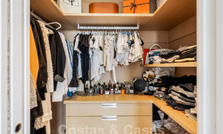 Appartement moderne de première classe à vendre, avec vue sur la mer, le golf et les montagnes à Benahavis - Marbella 63139 