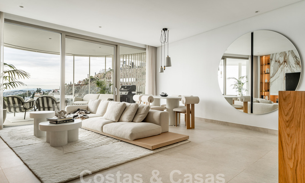 Appartement moderne de première classe à vendre, avec vue sur la mer, le golf et les montagnes à Benahavis - Marbella 63148