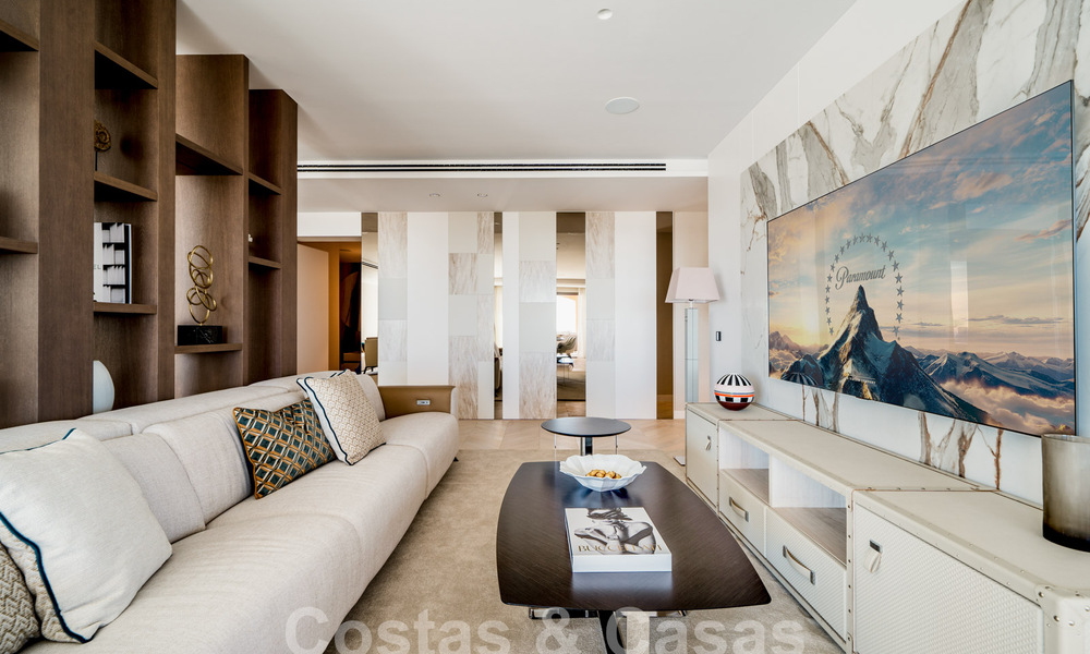 Appartement de luxe à vendre avec un intérieur moderne dans une complexe de luxe dans la vallée du golf de Nueva Andalucia, Marbella 63264