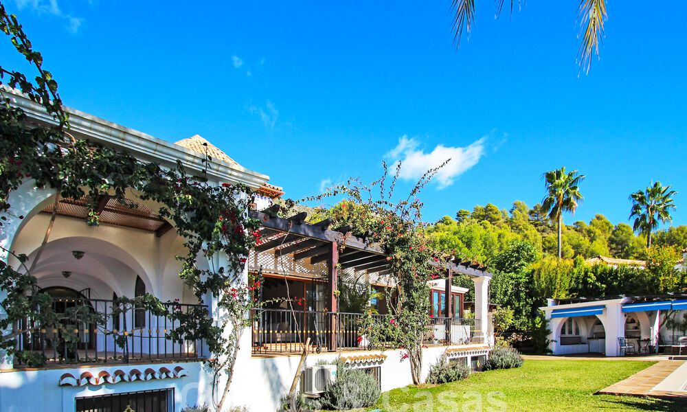 Villa andalouse de luxe à vendre dans le quartier résidentiel exclusif de Sierra Blanca sur le Golden Mile de Marbella 63084