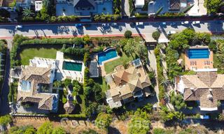 Villa andalouse de luxe à vendre dans le quartier résidentiel exclusif de Sierra Blanca sur le Golden Mile de Marbella 63110 