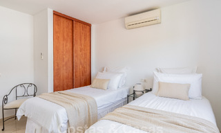 Villa méditerranéenne de luxe avec vue sur la mer à vendre dans un environnement de golf près du centre d'Estepona 63343 