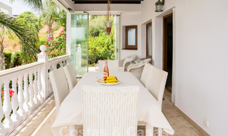 Villa méditerranéenne de luxe avec vue sur la mer à vendre dans un environnement de golf près du centre d'Estepona 63378 