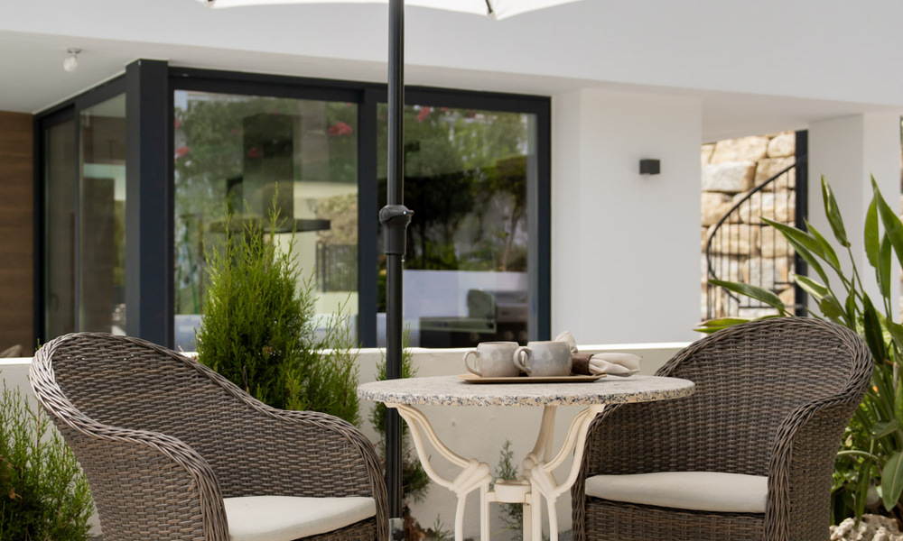 Villa méditerranéenne de luxe avec vue sur la mer à vendre dans un environnement de golf près du centre d'Estepona 63382