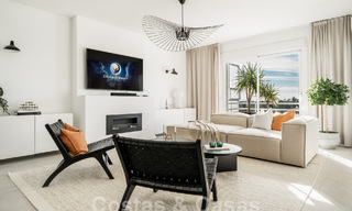 Luxueux penthouse en duplex avec intérieur contemporain à vendre, en première ligne de golf dans la vallée du golf de Nueva Andalucia, Marbella 63304 