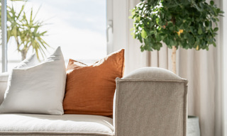 Luxueux penthouse en duplex avec intérieur contemporain à vendre, en première ligne de golf dans la vallée du golf de Nueva Andalucia, Marbella 63323 