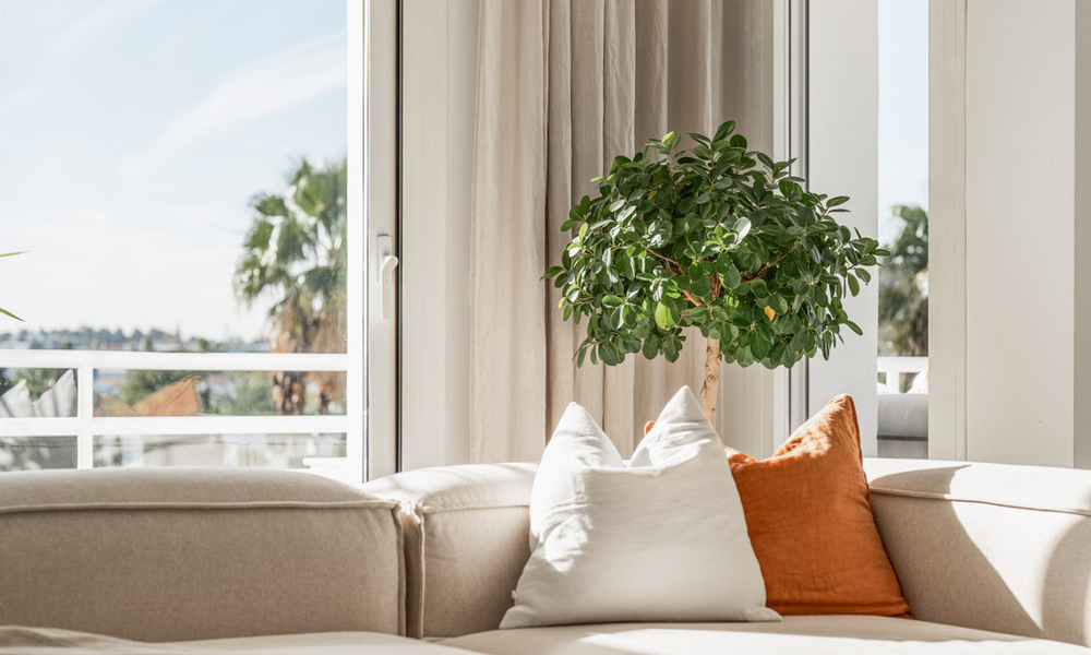 Luxueux penthouse en duplex avec intérieur contemporain à vendre, en première ligne de golf dans la vallée du golf de Nueva Andalucia, Marbella 63325