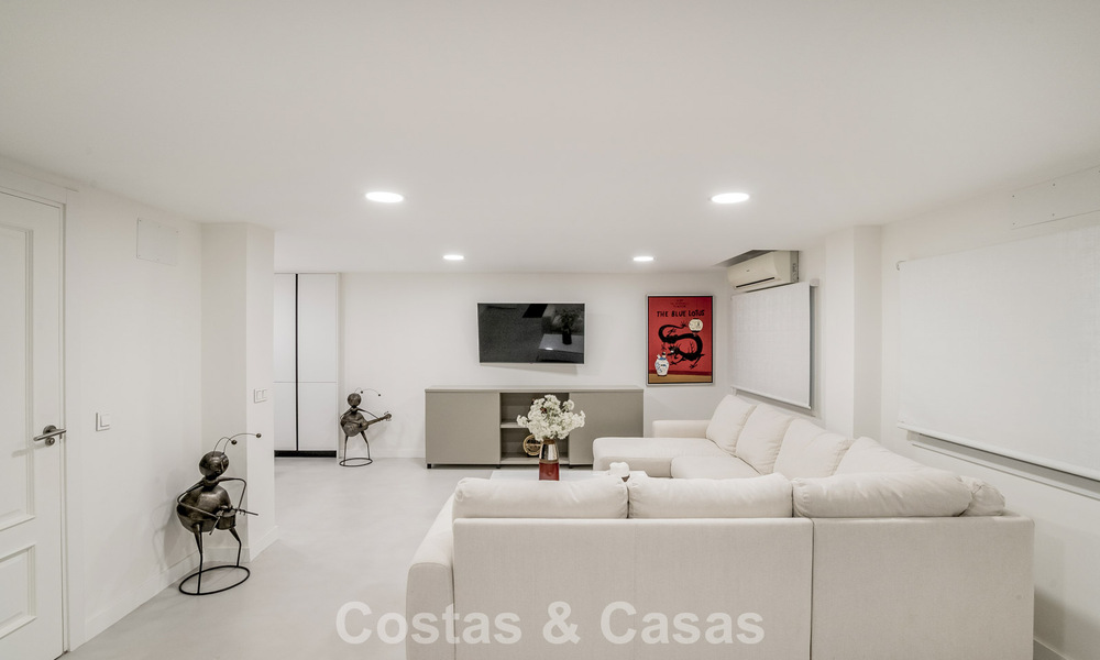 Villa de luxe contemporaine rénovée à vendre avec vue sur la mer à Sierra Blanca sur le Golden Mile de Marbella 63511