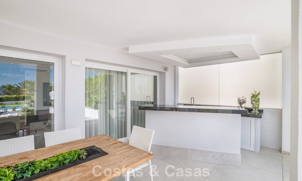 Villa de luxe contemporaine rénovée à vendre avec vue sur la mer à Sierra Blanca sur le Golden Mile de Marbella 63524