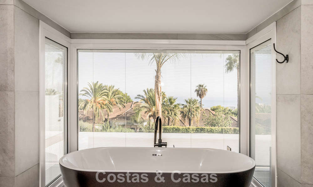 Villa de luxe contemporaine rénovée à vendre avec vue sur la mer à Sierra Blanca sur le Golden Mile de Marbella 63535