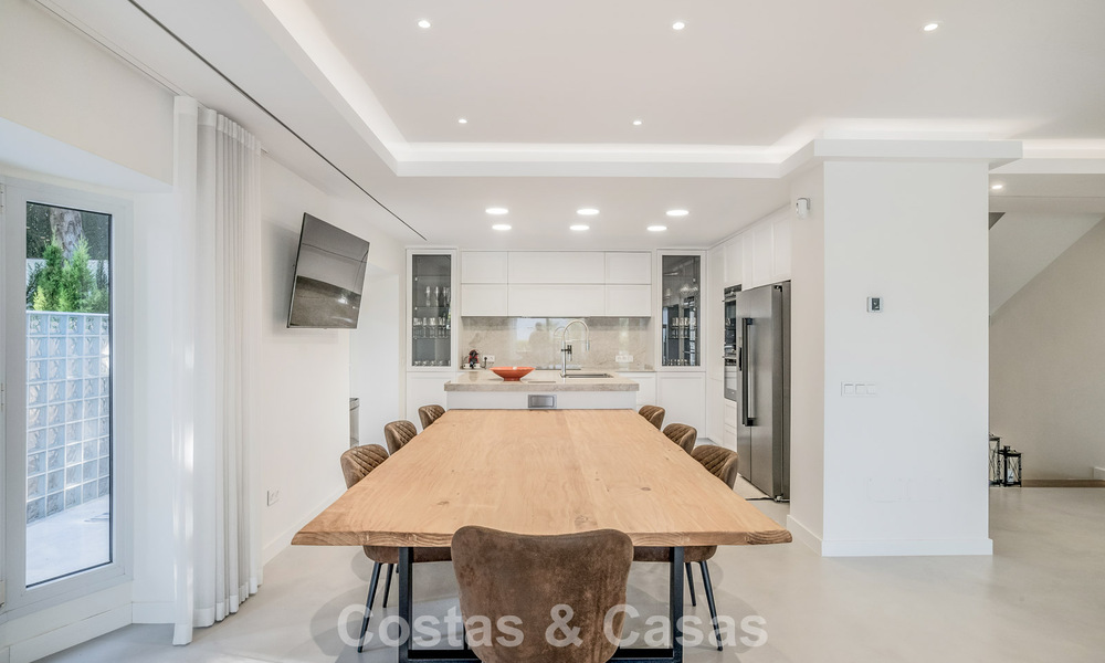 Villa de luxe contemporaine rénovée à vendre avec vue sur la mer à Sierra Blanca sur le Golden Mile de Marbella 63542