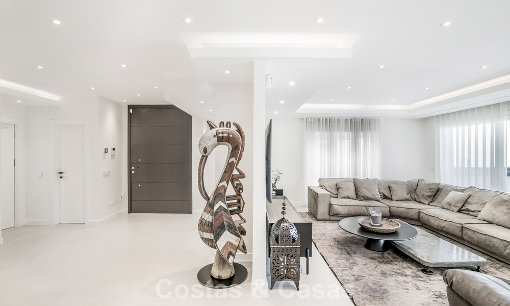 Villa de luxe contemporaine rénovée à vendre avec vue sur la mer à Sierra Blanca sur le Golden Mile de Marbella 63546