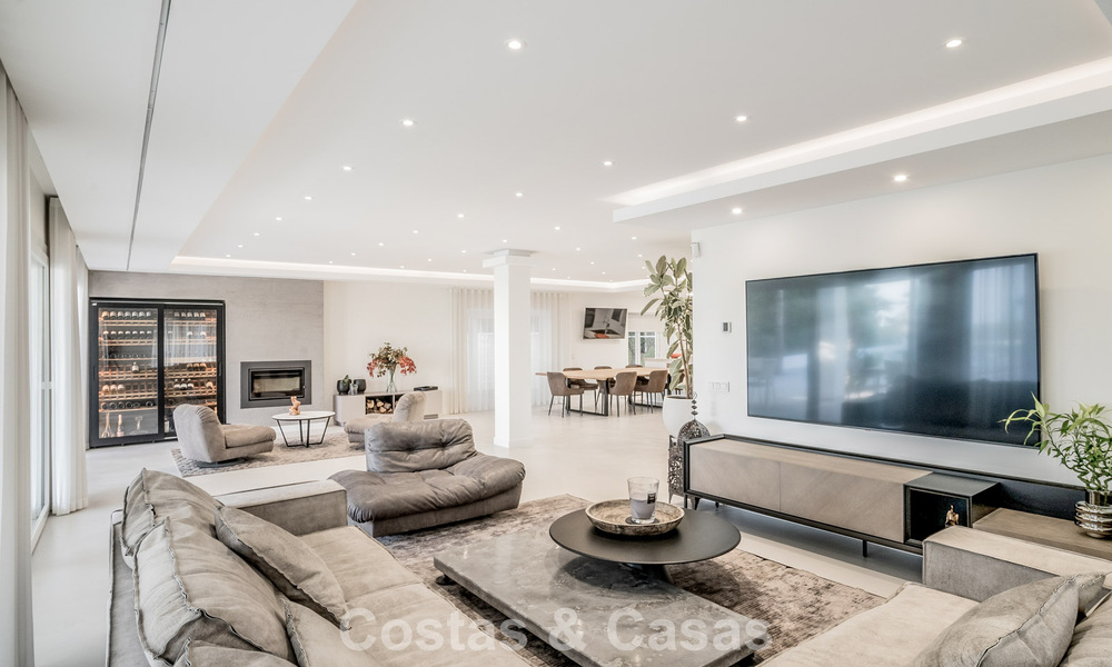 Villa de luxe contemporaine rénovée à vendre avec vue sur la mer à Sierra Blanca sur le Golden Mile de Marbella 63550