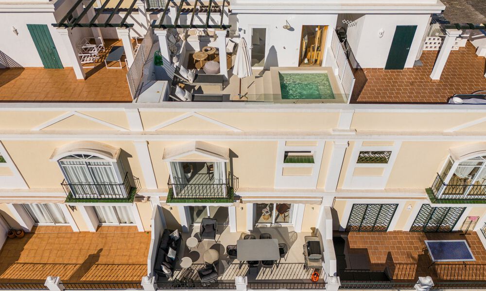 Luxueux penthouse avec vue sur la mer à vendre au cœur de la vallée du golf de Nueva Andalucia, Marbella 63466