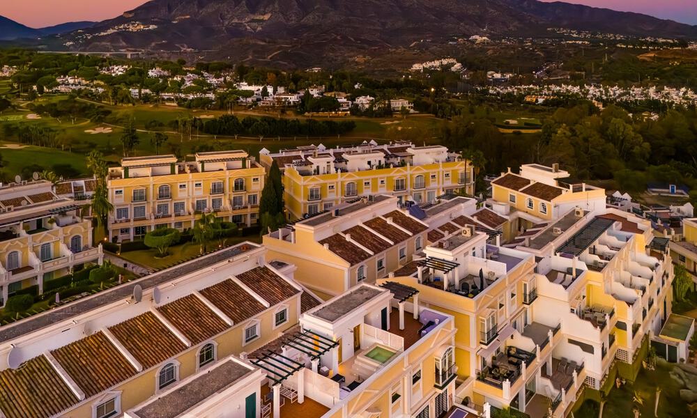 Luxueux penthouse avec vue sur la mer à vendre au cœur de la vallée du golf de Nueva Andalucia, Marbella 63472