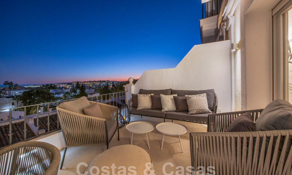 Luxueux penthouse avec vue sur la mer à vendre au cœur de la vallée du golf de Nueva Andalucia, Marbella 63479