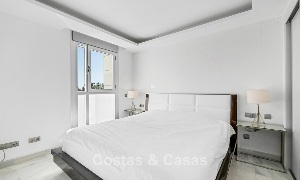 Penthouse moderne près de la mer avec 3 chambres à vendre dans un complexe contemporain à San Pedro, Marbella 63624
