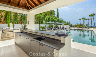 Spacieuse villa de luxe à vendre avec vue sur la mer et commodités 5 étoiles sur le Golden Mile de Marbella 63650 