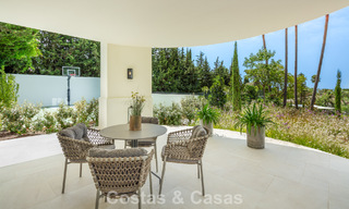 Spacieuse villa de luxe à vendre avec vue sur la mer et commodités 5 étoiles sur le Golden Mile de Marbella 63656 