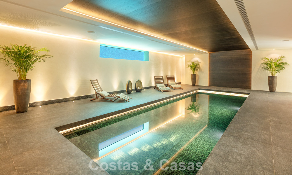 Spacieuse villa de luxe à vendre avec vue sur la mer et commodités 5 étoiles sur le Golden Mile de Marbella 63677