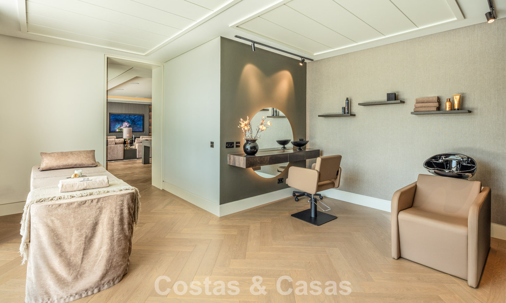 Spacieuse villa de luxe à vendre avec vue sur la mer et commodités 5 étoiles sur le Golden Mile de Marbella 63679