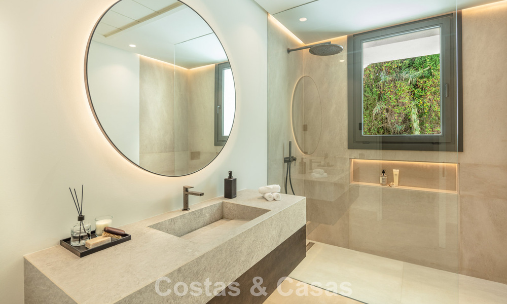 Spacieuse villa de luxe à vendre avec vue sur la mer et commodités 5 étoiles sur le Golden Mile de Marbella 63691