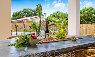 Villa neuve moderne à vendre à quelques pas de la plage et de toutes les commodités à San Pedro, Marbella 66979 