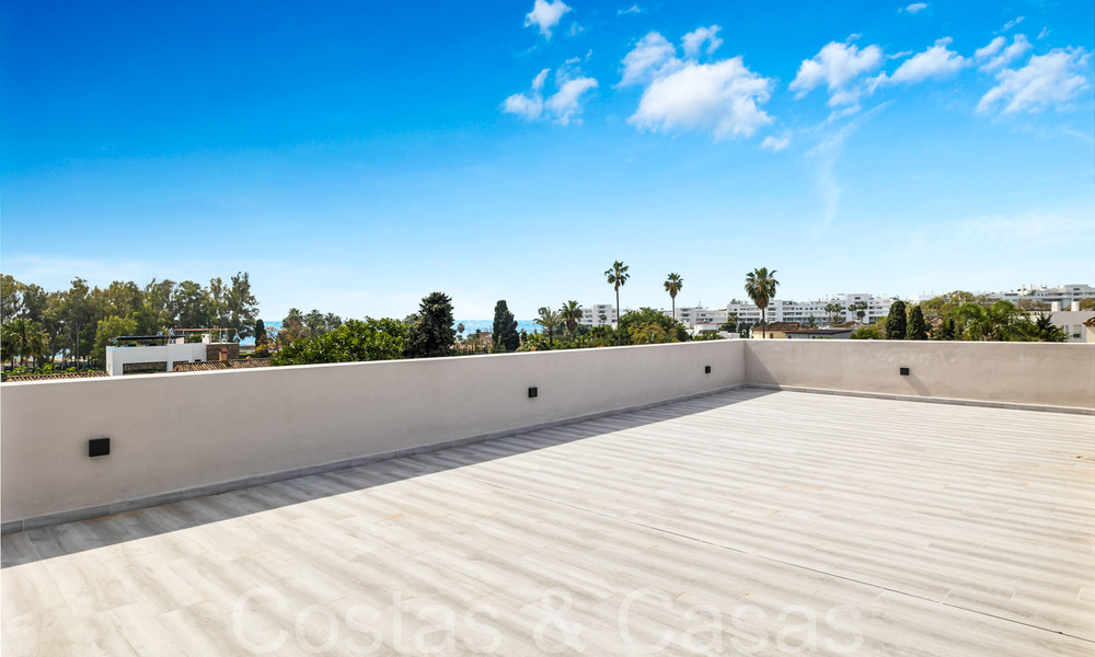 Villa neuve moderne à vendre à quelques pas de la plage et de toutes les commodités à San Pedro, Marbella 66989