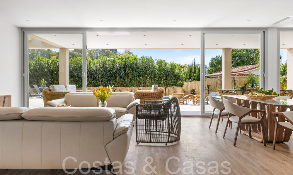 Villa neuve moderne à vendre à quelques pas de la plage et de toutes les commodités à San Pedro, Marbella 67005