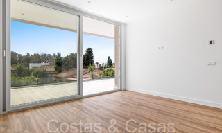 Villa neuve moderne à vendre à quelques pas de la plage et de toutes les commodités à San Pedro, Marbella 67012 