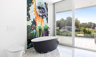 Villa neuve moderne à vendre à quelques pas de la plage et de toutes les commodités à San Pedro, Marbella 67016 