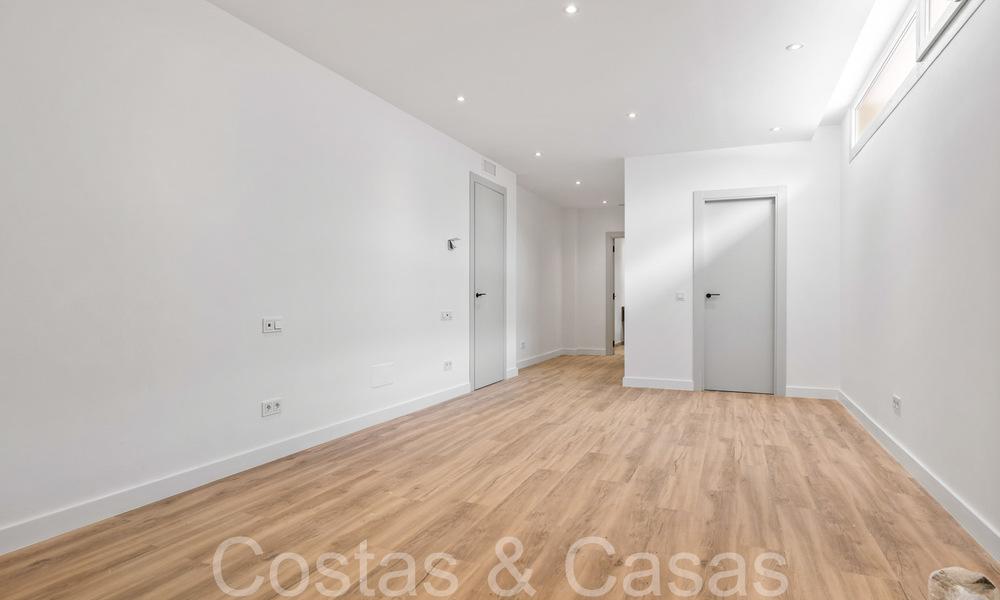 Villa neuve moderne à vendre à quelques pas de la plage et de toutes les commodités à San Pedro, Marbella 67037