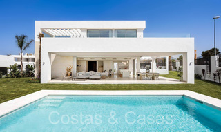 Villa contemporaine de luxe à vendre, dans une urbanisation privilégiée et sécurisée à l'est de Marbella 63827 
