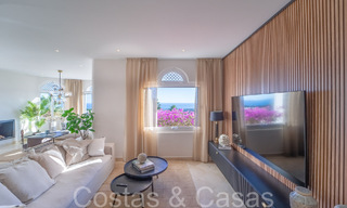 Penthouse exclusif avec piscine privée et vue panoramique sur la mer à vendre dans un complexe méditerranéen sur le Golden Mile de Marbella 63940 