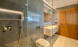 Villa design sophistiquée à vendre au bord d'un terrain de golf dans un complexe prestigieux à Sotogrande - San Roque, Costa del Sol 63999 