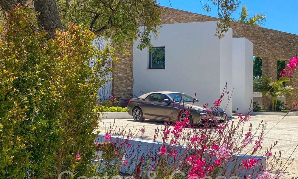 Villa design sophistiquée à vendre au bord d'un terrain de golf dans un complexe prestigieux à Sotogrande - San Roque, Costa del Sol 64004