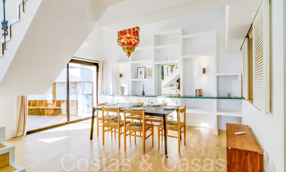 Villa méditerranéenne à vendre sur une plage renommée près du centre d'Estepona 64033