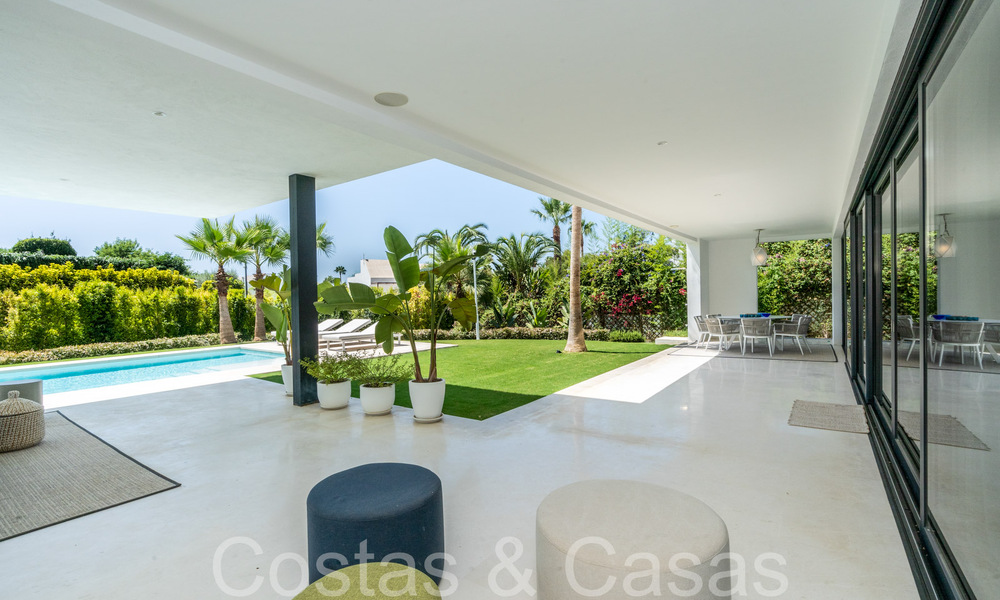 Villa de luxe supérieure à l'architecture moderne à vendre à deux pas de la vallée du golf de Nueva Andalucia, Marbella 64186