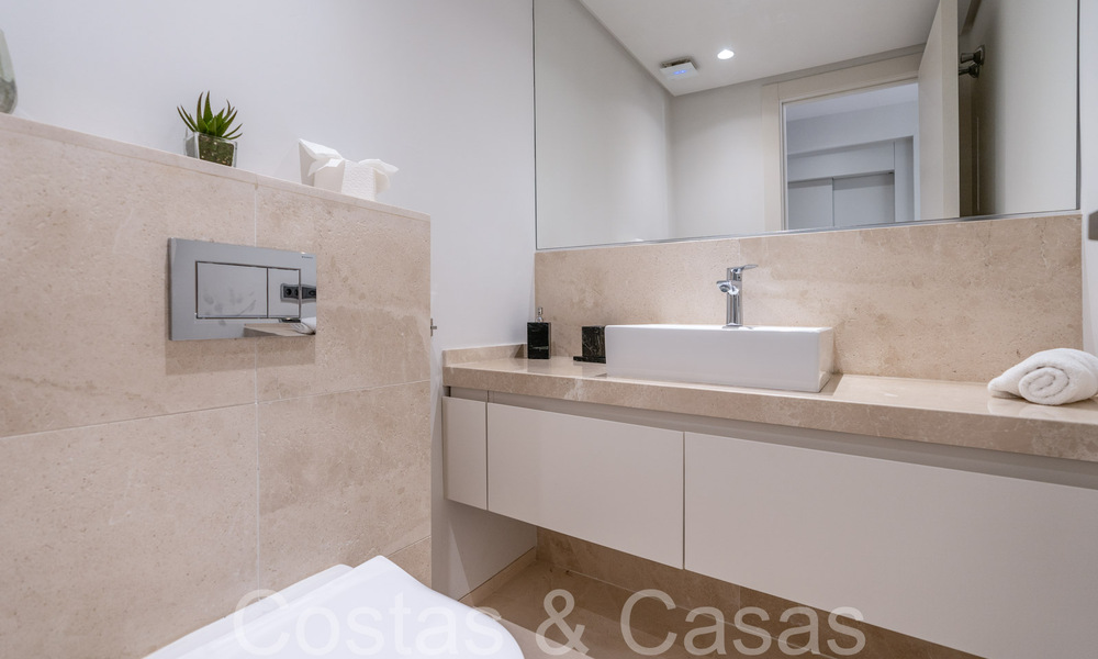 Villa de luxe supérieure à l'architecture moderne à vendre à deux pas de la vallée du golf de Nueva Andalucia, Marbella 64188